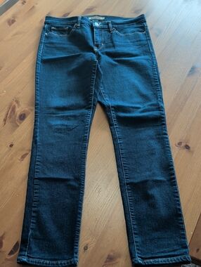 Levi's 311 Shaping Skinny Jeans in Deep Indigo with Contrast Stitching